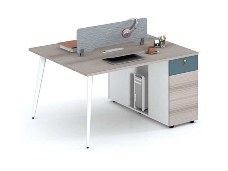 Poste de travail de bureau moderne pour 4 personnes avec tiroirs de rangement et &eacute;cran de confidenti