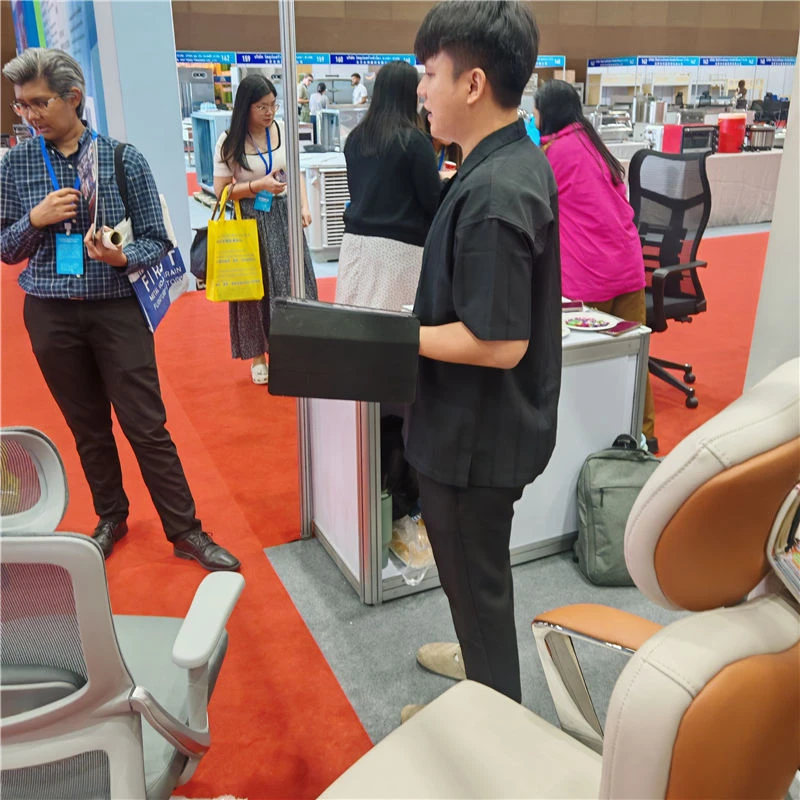 Salon du mobilier de bureau en Tha&iuml;lande