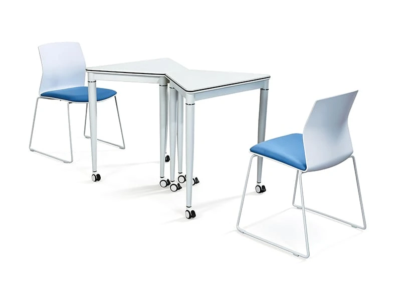 Table de formation modulaire Triangle pour espaces de r&eacute;union