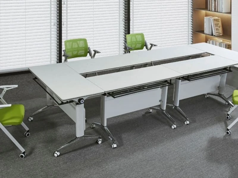 Tables de formation pliantes empilables pour salle de r&eacute;union avec roulettes