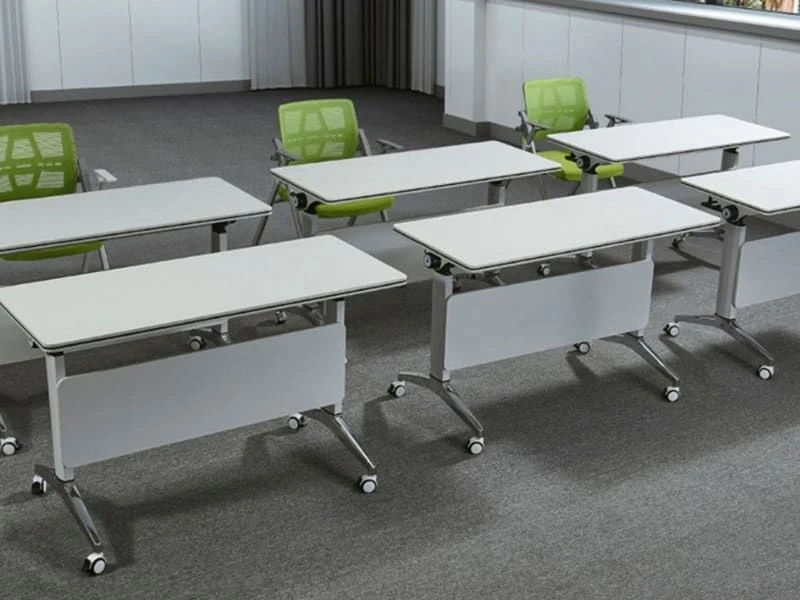 Tables de formation pliantes empilables pour salle de r&eacute;union avec roulettes