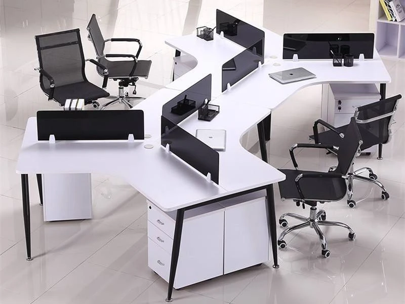 Poste de travail de bureau &agrave; 120&deg; avec tiroir mobile