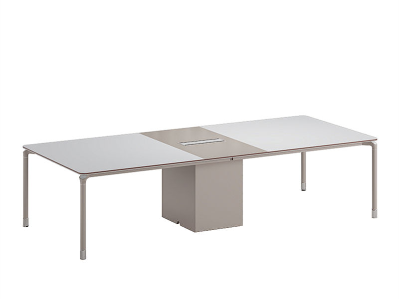 Table de salle de conf&eacute;rence blanche pour r&eacute;unions de bureau et s&eacute;minaires
