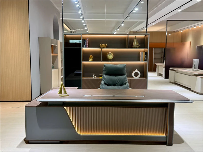 Petits bureaux de direction modernes en forme de L pour le bureau &agrave; domicile