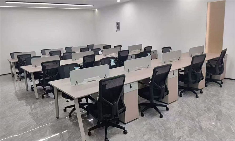 Solution de mobilier pour un immeuble de bureaux d'entreprise en Thaïlande Solution de mobilier pour un immeuble de bureaux d'entreprise en Thaïlande