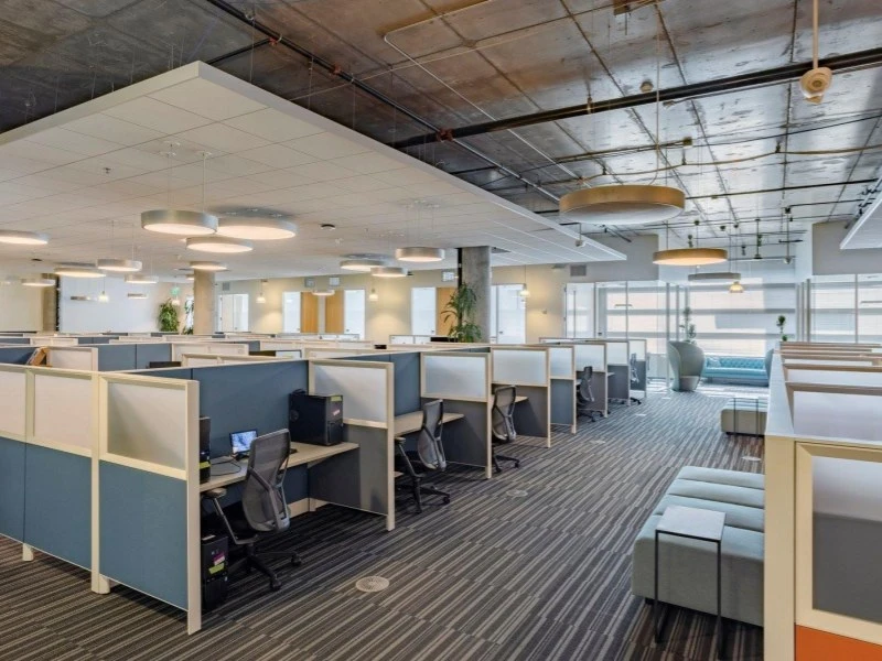 Quelles sont les principales marques de bureaux pour les int&eacute;rieurs modulaires ?